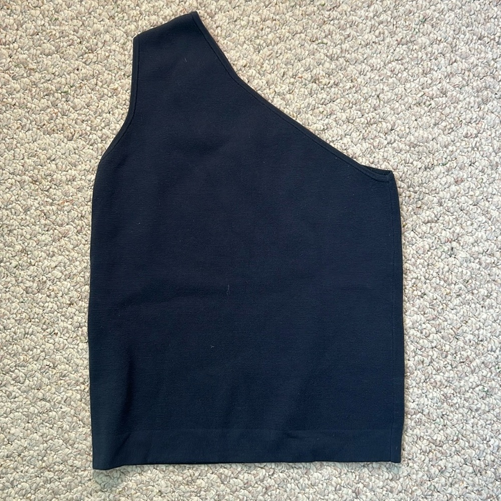 One shoulder knit top